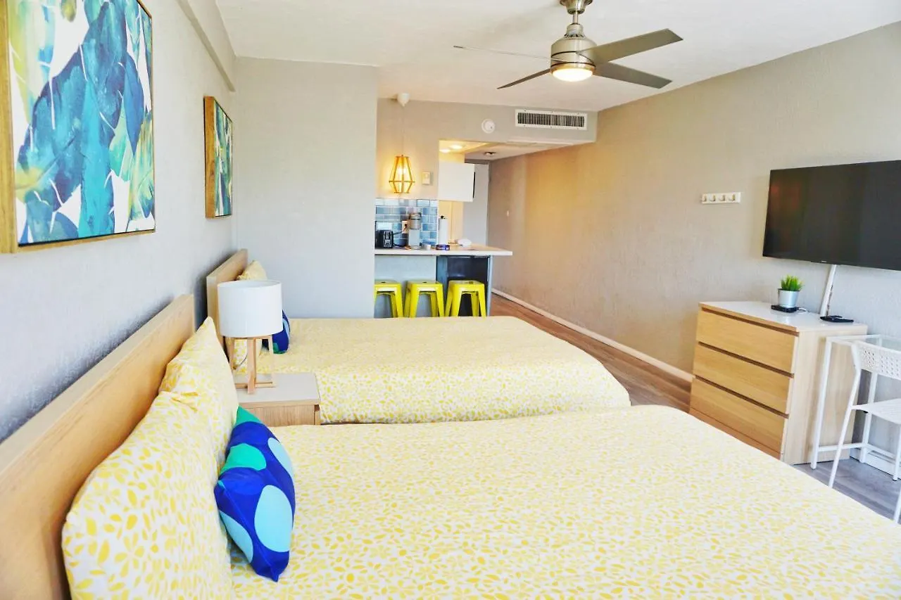*** Hotel Daytona Inn Studios Daytona Beach United States